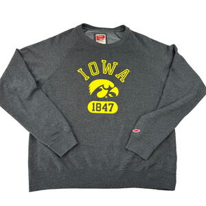 Iowa Hawkeyes Sweatshirt Gray Crew Neck Pullover Logo Big Ten Size Large 1847